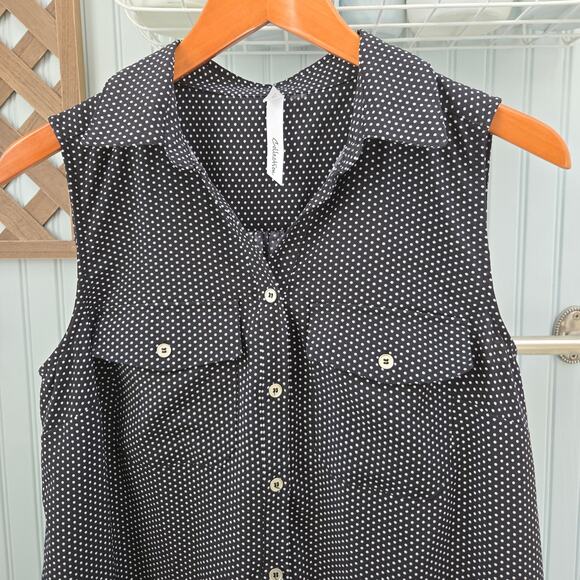 NY Collection Sleeveless Polka Dot Button Down Belted Shirt Dress - Picture 4 of 7